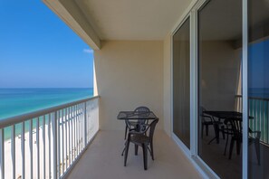 Sip Tropical Cocktails While Watching the Waves