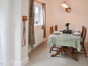 Dining room | Number 23, Wooler