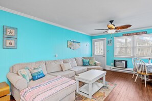 Bayside Beauty in the Heart of Downtown OCMD!