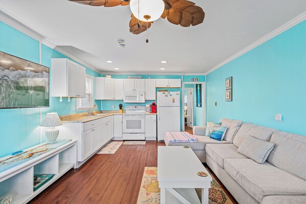 Welcome to Harbor Breeze 53!