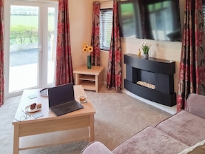 Living area | Forest View Holiday Park- Forrest Lodge - Forest View Holiday Park, Moota, near Cockermouth & North Lakes