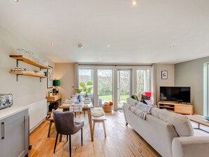 Open plan living space | Silver Birch Lodge, Norwood, near Harrogate