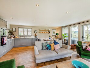 Open plan living space | Silver Birch Lodge, Norwood, near Harrogate