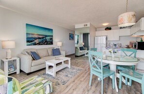Atlantic Towers 706-print-005-074-Main Living Area-4200x2760-300dpi