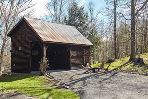 Our firepit is situated in front of our barn for an Insta-worthy experience in the evening