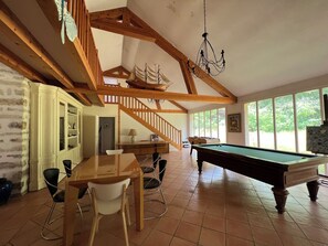 Game room