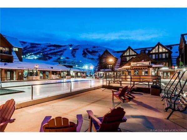 Courtyard at our condos - you are RIGHT IN THE RESORT BASE.  next to the skate rink and village shops.