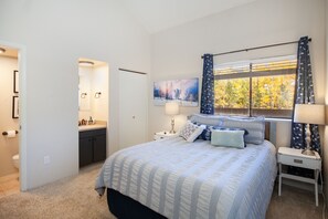 Master Bedroom with Queen Bed and En-suit Bathroom