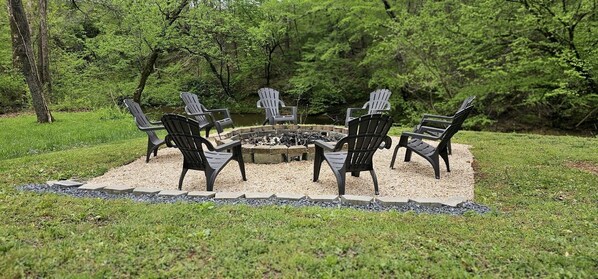 Family firepit