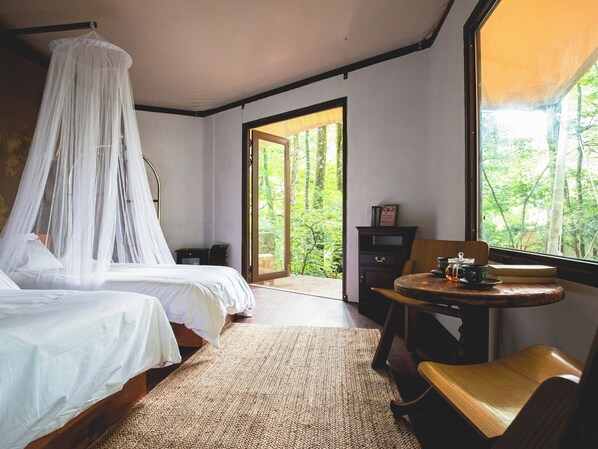 ・[Hume] Rich nature spreading outside the window. Feel refreshed in the open space