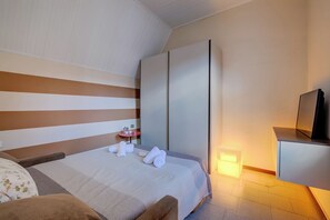 Sofa bed (sleeping area for studio)