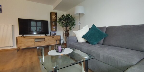 Ferienwohnung Watzmann, 1-3 Personen, 60 qm, Schlafzimmer-Wohnbereich