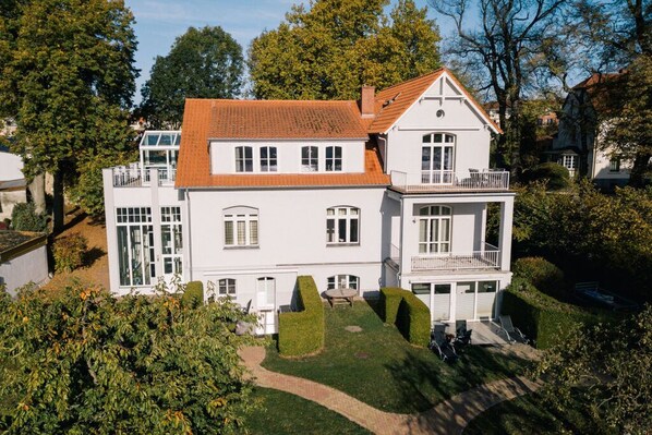 Extérieur maison de vacances [été]
