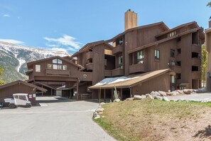 Timber Creek Condominiums