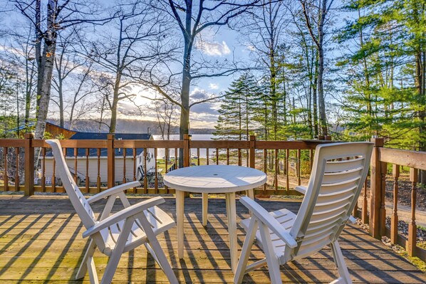 Lake Vacation Rental | 1BR | 1BA | 856 Sq Ft | 5 Steps to Enter