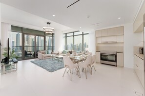 Exclusive holiday rental with breathtaking views in Emaar Beachfront Dubai