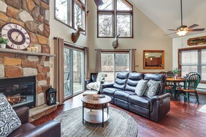 Living Room | 1st Floor | Smart TV | Fireplace | Baseboard Heating