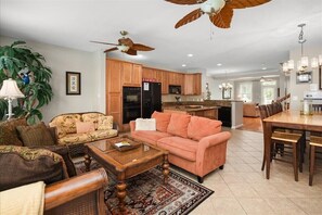 2nd Living Room