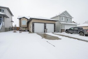Exterior, far left is your free parking space. Lots of street parking available. 