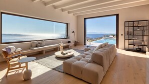 Building Exterior, Main Entrance, Pool, Spring, Summer