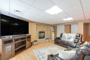 Living Room | Smart TV | Lower Level