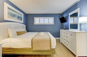 Atlantic Towers 409-large-014-041-Bedroom-1500x986-72dpi