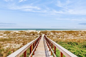 Strand