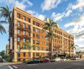 Wyndham (WorldMark) Inn at the Park_4.jpg