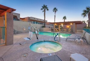 WorldMark Havasu Dunes_3.jpg