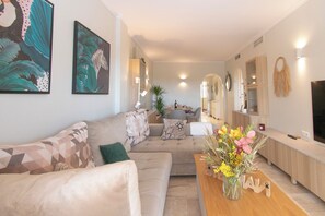 Living and dining room