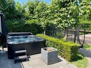 Bubbelpool utomhus