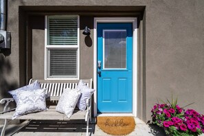 Welcome to your Cottage and Private Entrance