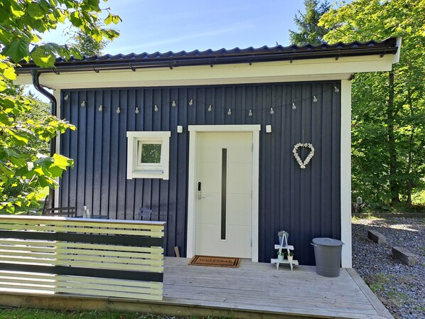 Tiny house