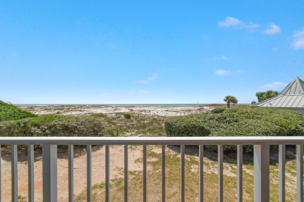 Gulf Shores Plantation East 1102,
1 bedroom 1 bathrooms, sleeps 6. Managed by Island Rentals