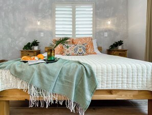 And at the end of the day, you can relax into the comfy queen bed!