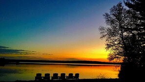 Early risers will appreciate breathtaking sunrises and a cacophony of birdsongs
