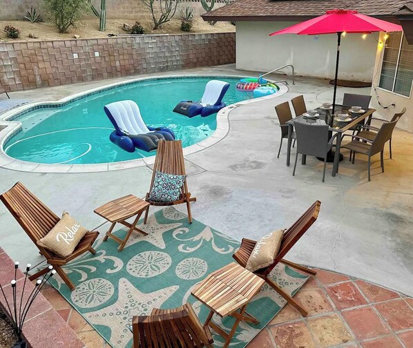 Backyard with Pool (Unheated)