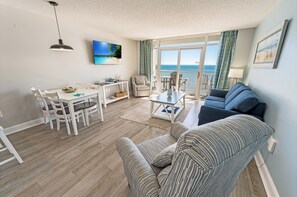 Large Living Area with Views of the Ocean, Beautifully Decorated