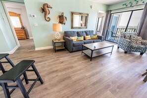Large Living Area with Views of the Ocean, Beautifully Decorated