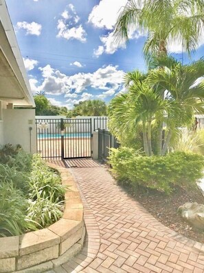 Pool Gate