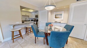 dining area 1