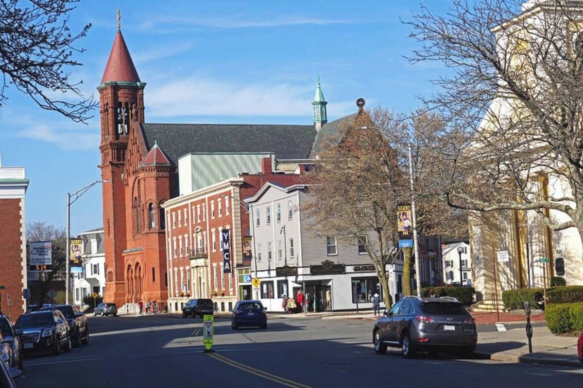 Main Image