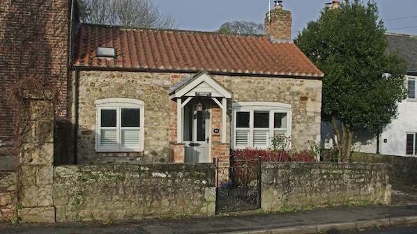 Cobblestone Cottage, Bishopton near Ripon