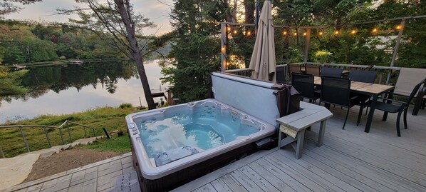 Hot Tub - running year round 