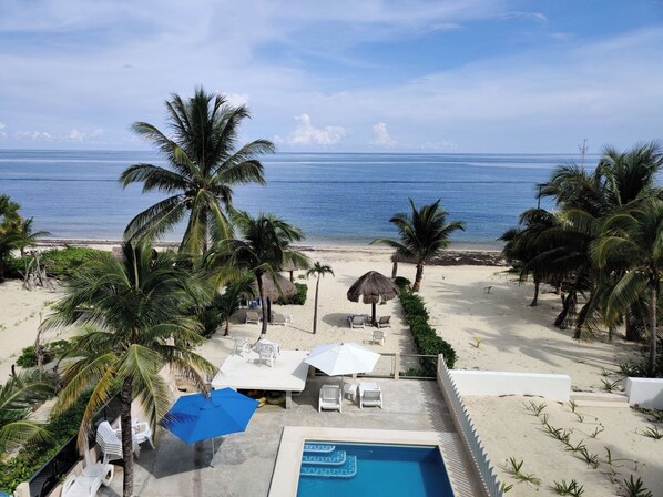 Beach/ocean view