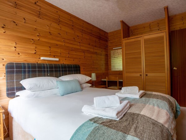 Propriété, Meubles, Bâtiment, Confort, Textile, Bois, Design Intérieur, Cadre De Lit, Lit