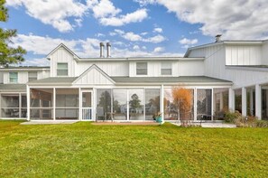 Rear View of Sunroom