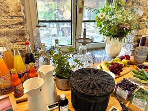 Breakfast buffet