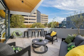 An oversized balcony allows guests to dine alfresco or unwind in the fresh air with their favourite book.
