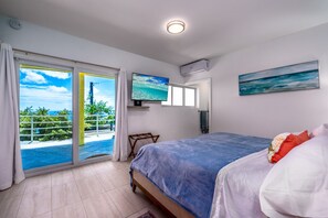Lower level secondary bedroom with ensuite bath!